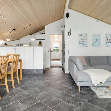 Holiday home M337-vaeggerlose-skovlystvej-52 *