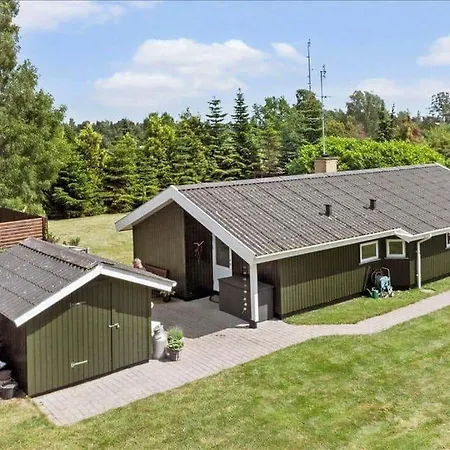 M337-vaeggerlose-skovlystvej-52 Bøtø By